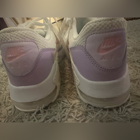 Nike Women's Air Max Excee Running Shoe size 10 - Picture 3 of 5